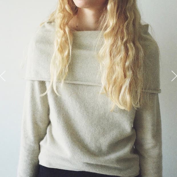 [새상품] Monoha 모노하 케이프 레이어드 니트 아이보리