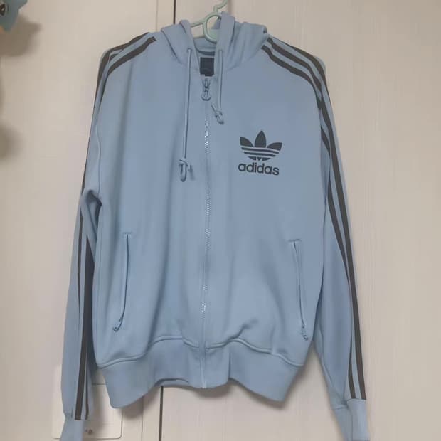 아디다스 00‘s 후드플락 후드집업 팔아요