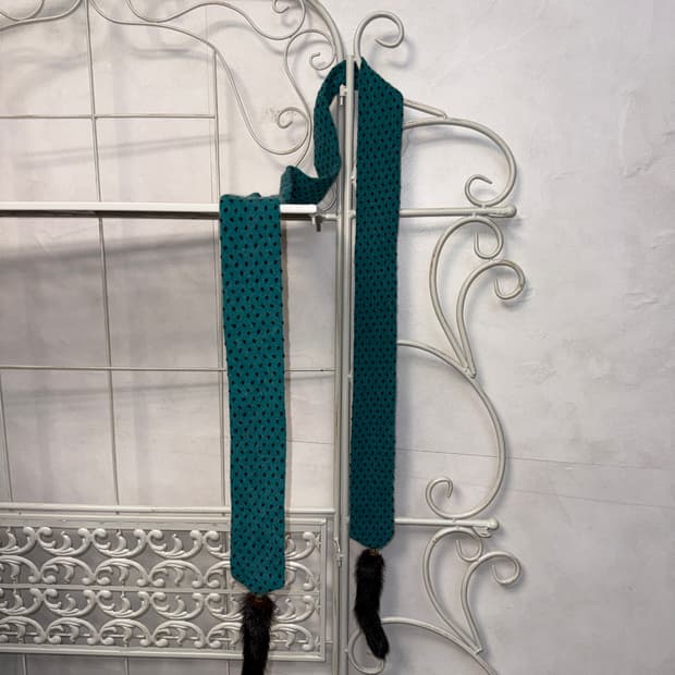 Mint dot mink fur detail muffler