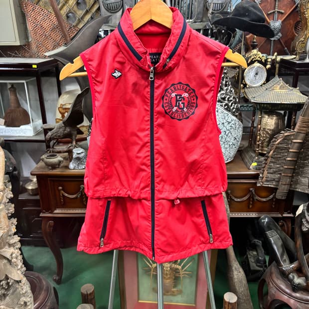 파리게이츠(PEARLY GATES) 골프 바람막이 조끼