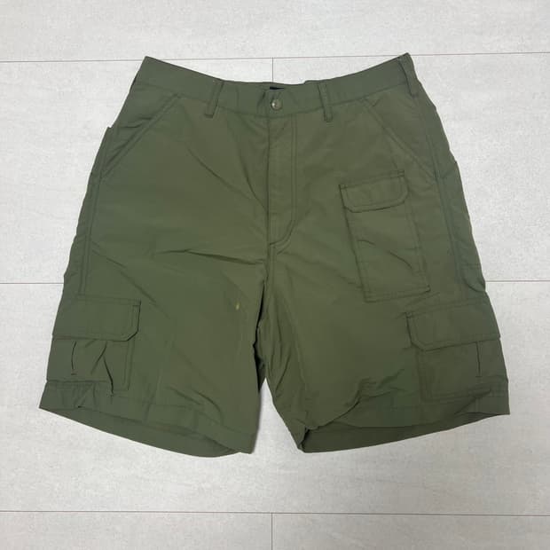 빔즈BEAMS 카고 반바지 L 카키