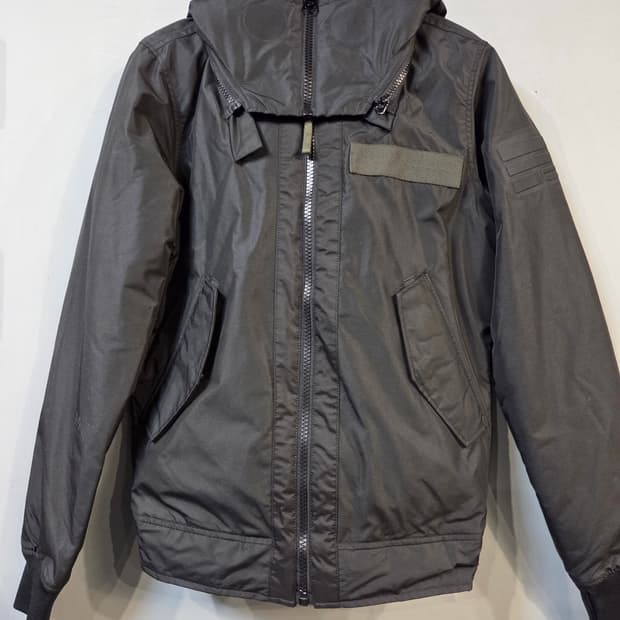 G-STAR 후드 블랙 패딩 점퍼(M/남여 공용)