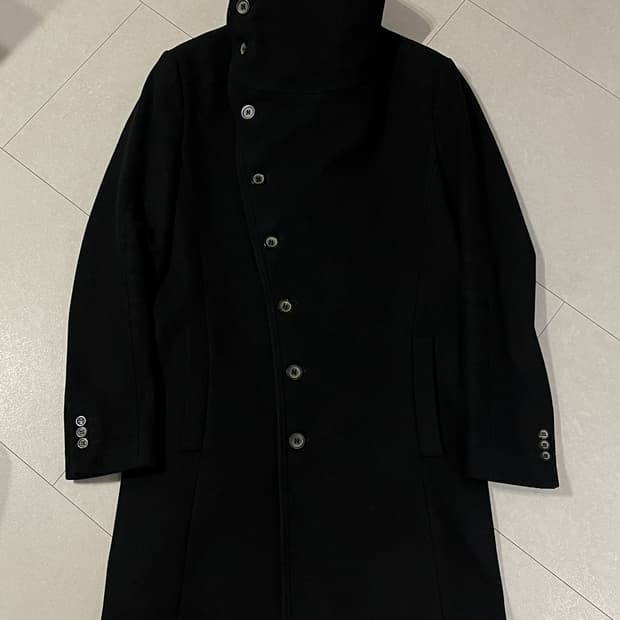 자라 Black Tag 사선 하이넥 코트