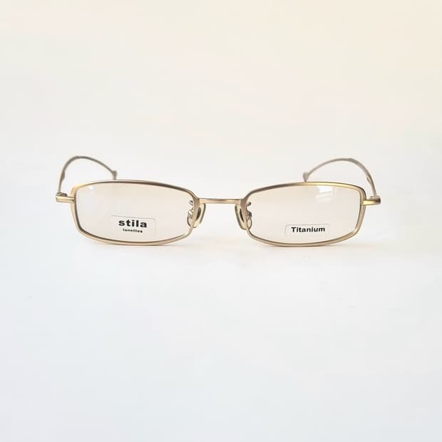 데드스탁 희소성 있는 Stila Lunettes 티타늄 안경테