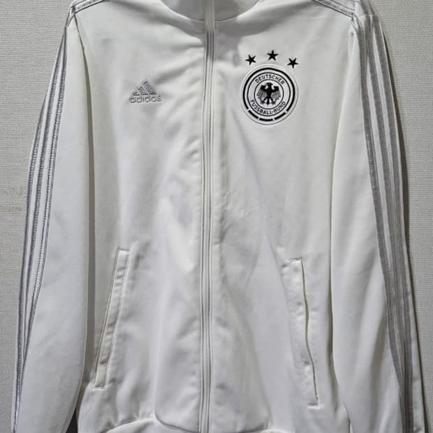 아디다스 대장 독일 화이트 실버 트랙탑 져지집업 95 / M