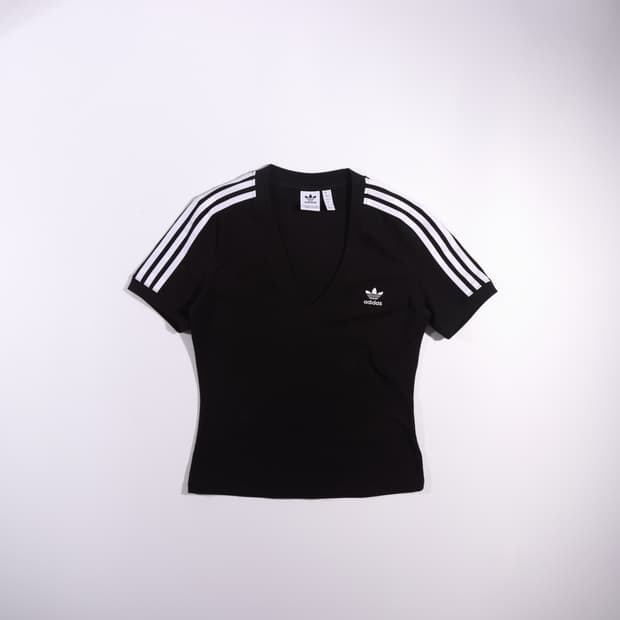 아디다스 자수로고 반팔 B295
