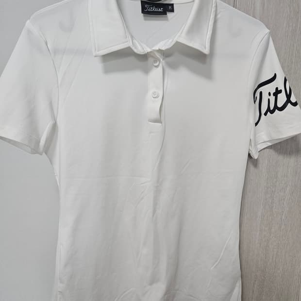 타이틀리스트 셔츠