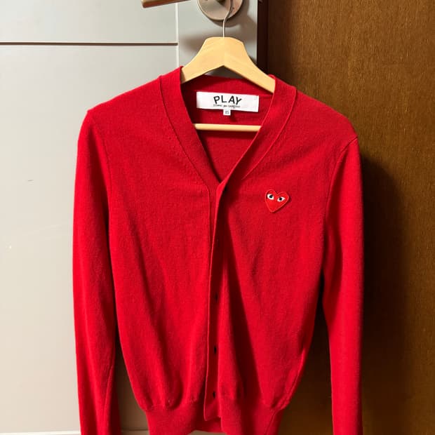 꼼데 가르송 브이넥 가디건