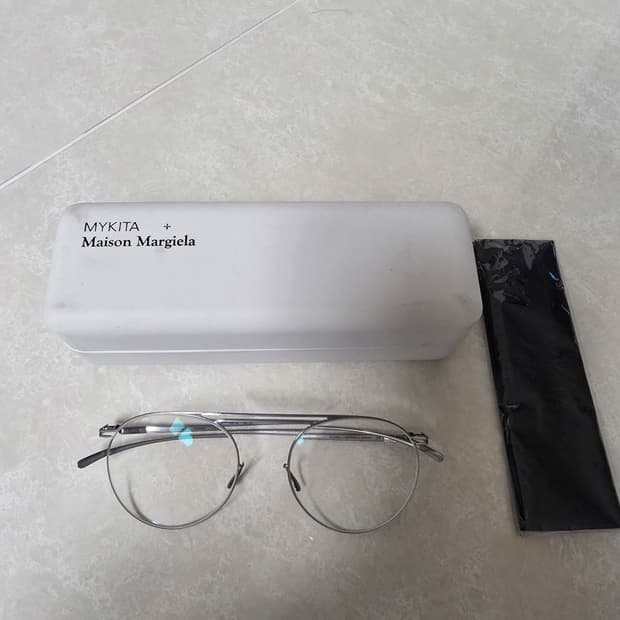 마이키타 마르지엘라 콜라보