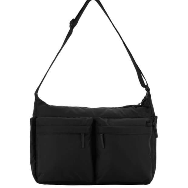 유니클로 멀티 포켓 숄더백 블랙
