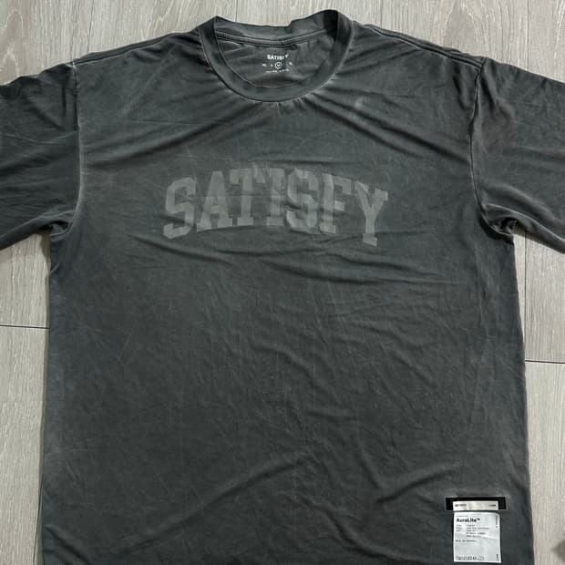 새티스파이 아우라라이트 M