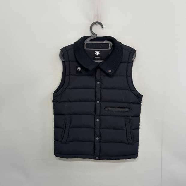 데상트 남성 패딩조끼 95 