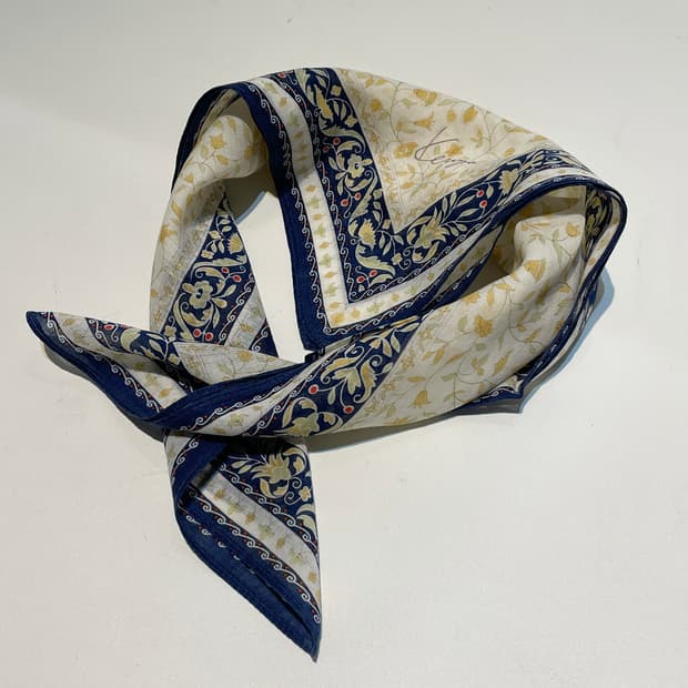 겐조 00s 재팬 플라워 패턴 쁘띠 손수건 A1456