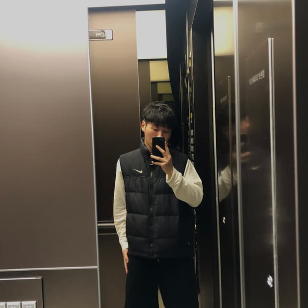 나이키 acg 조끼패딩