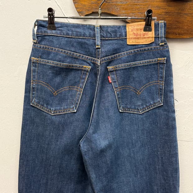 90s Japan Levi's W515 Slim Straight Deni