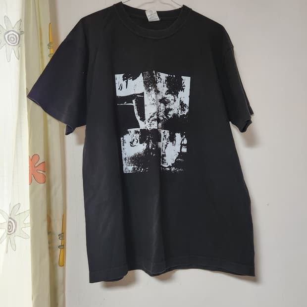 검정색 프린팅 남성 반팔 티셔츠100~105