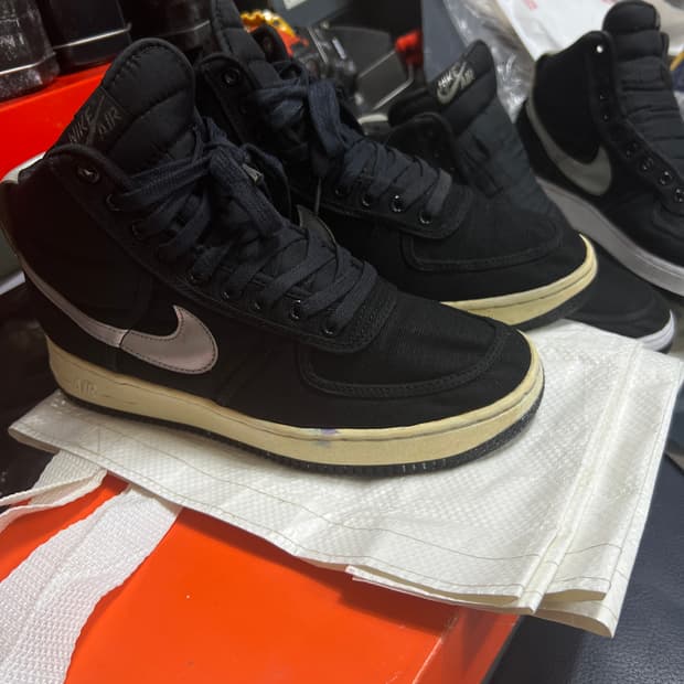 나이키 에어포스1 cvs hi 270