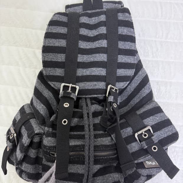 Tense Dance Wool stripe backpack Black판매