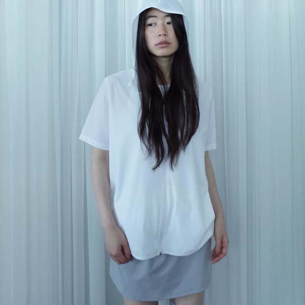 지초이컴포트 데일리 워터프루프 집 후디 화이트 (1)