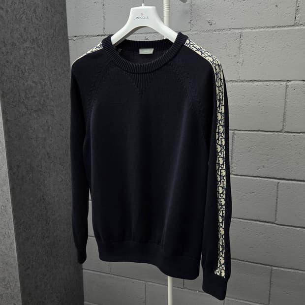 디올 오블리크 인서트 니트 L