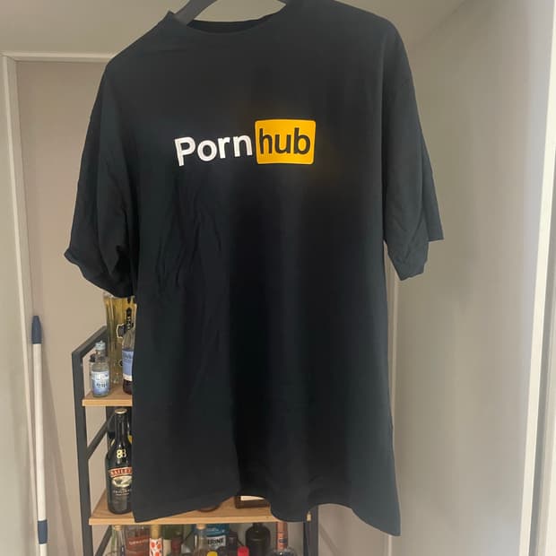 폰허브 반팔 xl