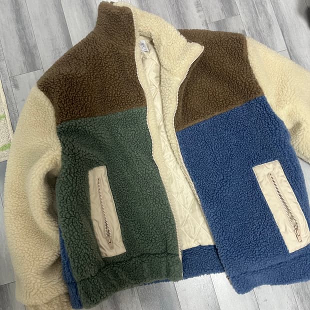 스타일난다 제작 후리스