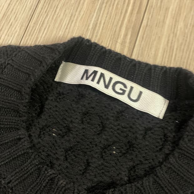 MNGU 케이블니트 m