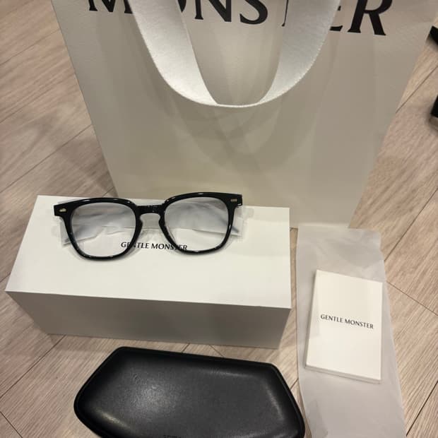 젠틀몬스터 쿠보01 블랙