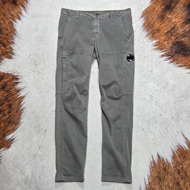 cp컴퍼니 그레이 고글렌즈 팬츠