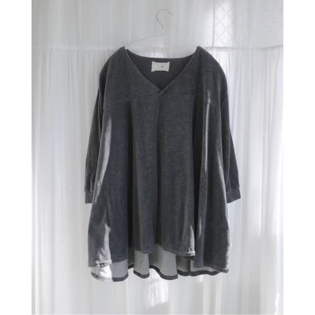 Grey shirring shirts