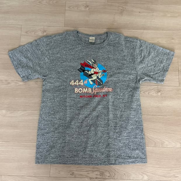 버즈릭슨 티셔츠 그레이 XXL 444th Bomb SQ