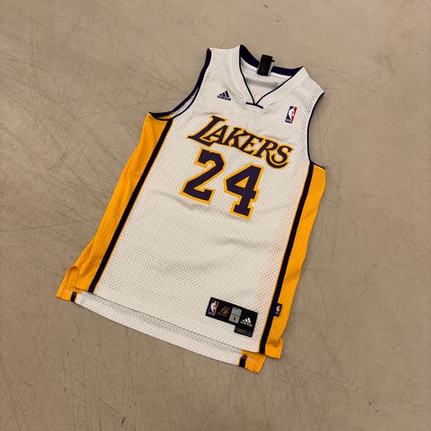 아디다스 레이커스 코비 브라이언트 농구 져지