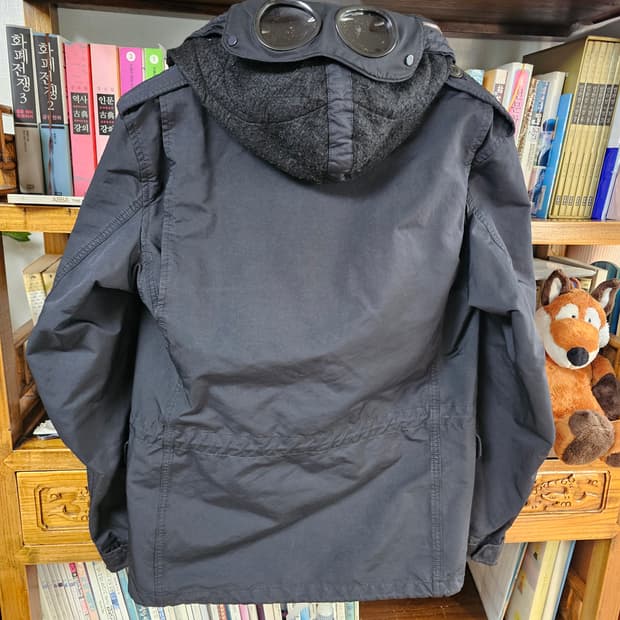 아주 희귀 매물 cp컴퍼니 씨피컴퍼니 야상 자켓 팔아요 고글 95 90