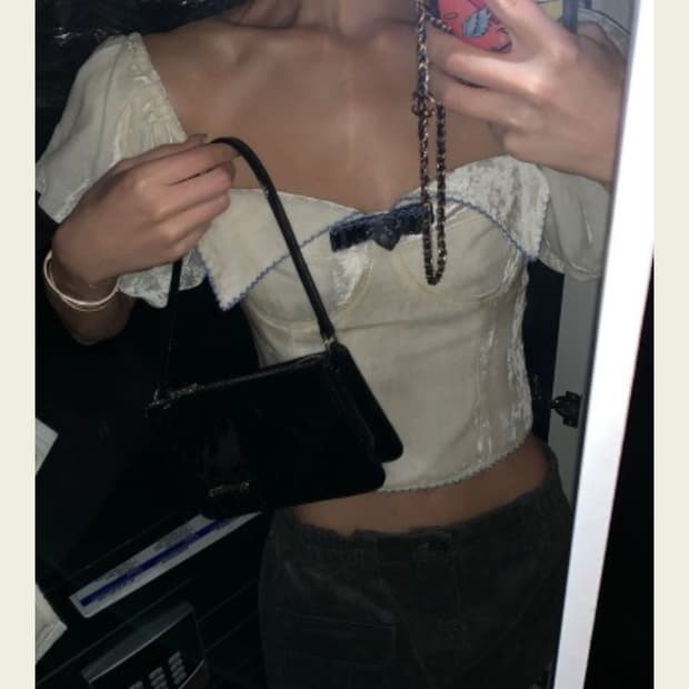 서쿠키 스테파니 크림 벨벳 탑