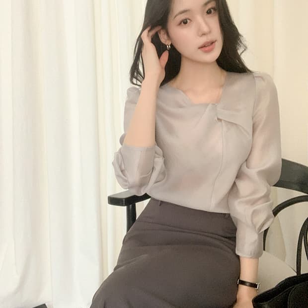 [새상품] 렌느 블라우스 