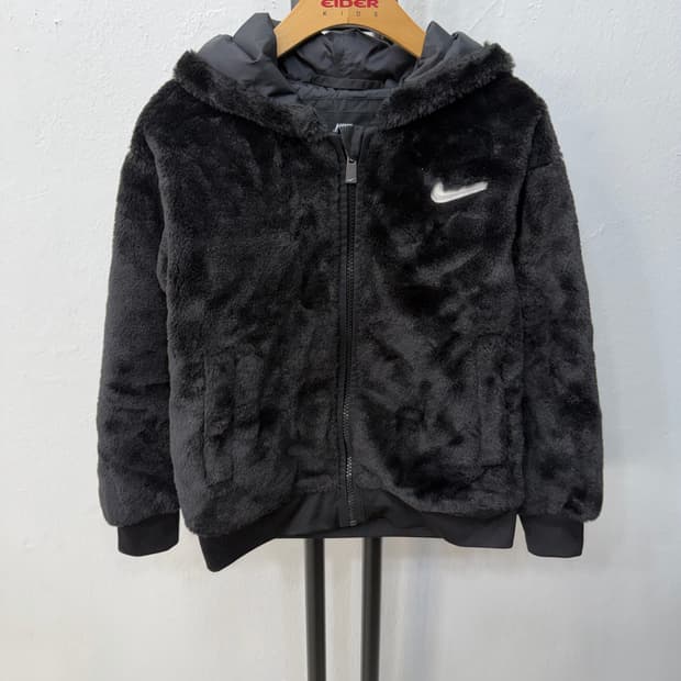 정품) 나이키 키즈 블랙 퍼 후리스 자켓 6-7Y