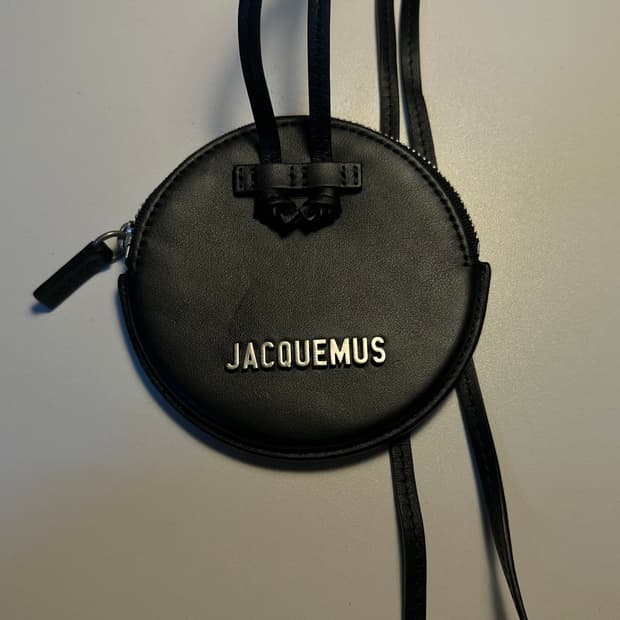 자크뮈스 르피추 코인지갑