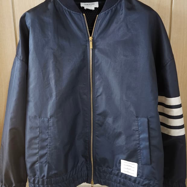 톰브라운 립스탑 사선완장 보머 점퍼(100/백화점정품)
