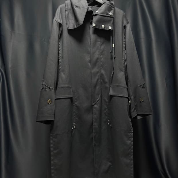 1) BED J.W. FORD ARABIAN COAT