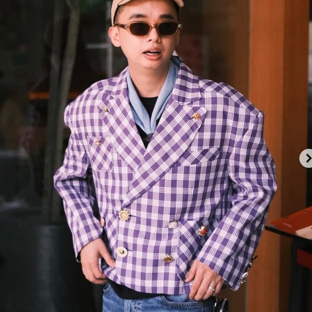 Motoguo 모토구오 버튼 디테일 자켓