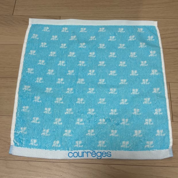 Courrèges 꾸레쥬 손수건 블루