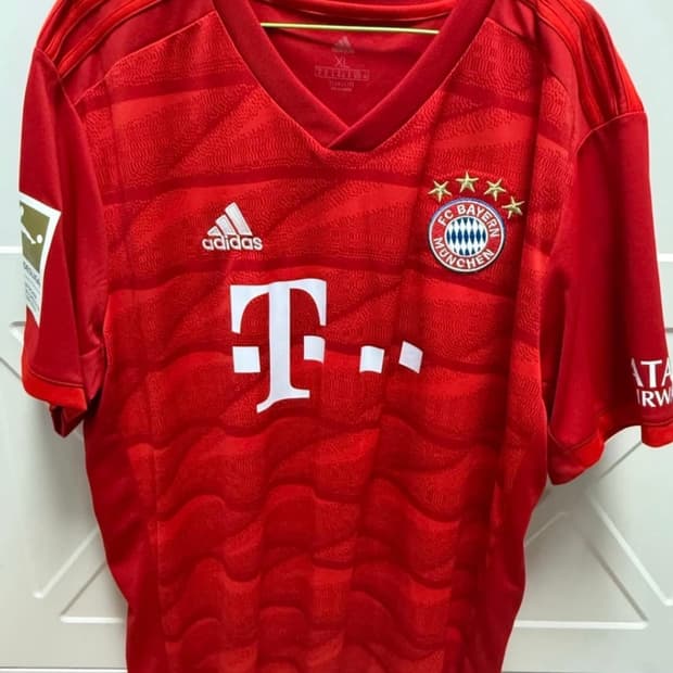 19/20 바이에른 뮌헨 쿠티뉴 유니폼