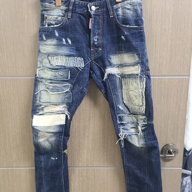 디스퀘어드2 패치 데님 청바지 42사이즈