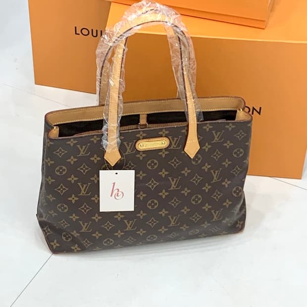 루이비통 모노그램 윌셔 MM 숄더백 (정품)