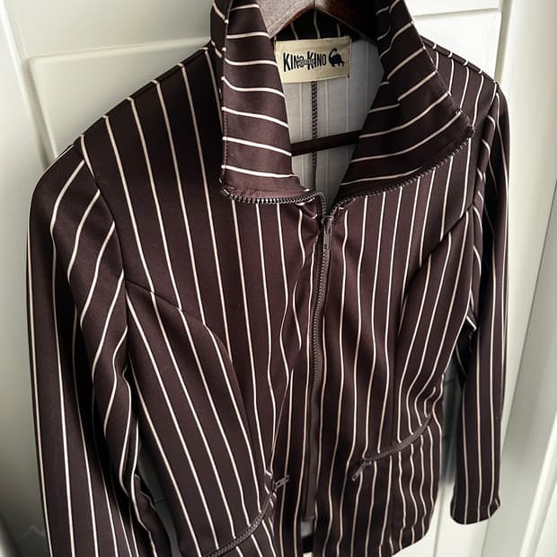 Kinokino 스트라이프 집업 자켓 