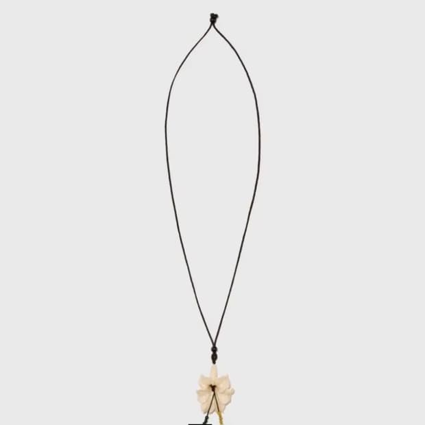 FLORAL GEM NECKLACE (IVORY)