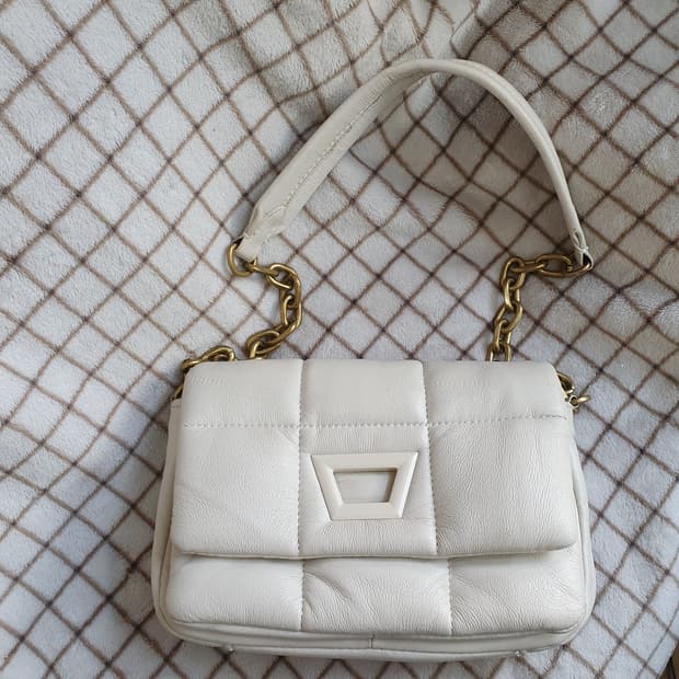 1210) 자라 퀄팅 체인 미니 숄더백