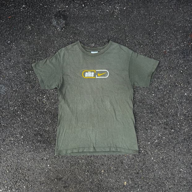 90s 나이키 워싱 카키 올드스쿨 프린팅 반팔 티셔츠