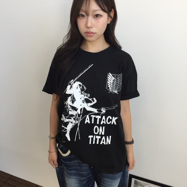 JPN Attack on Titan Graphic Tee