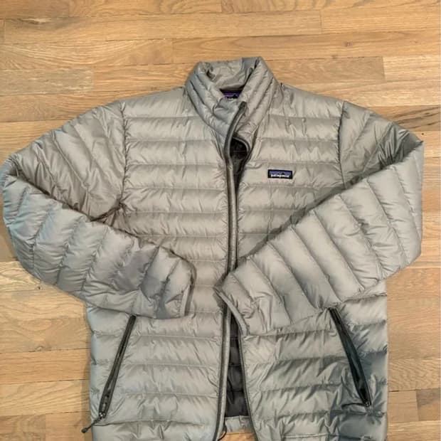 L 파타고니아 다운 스웨터 자켓 그레이